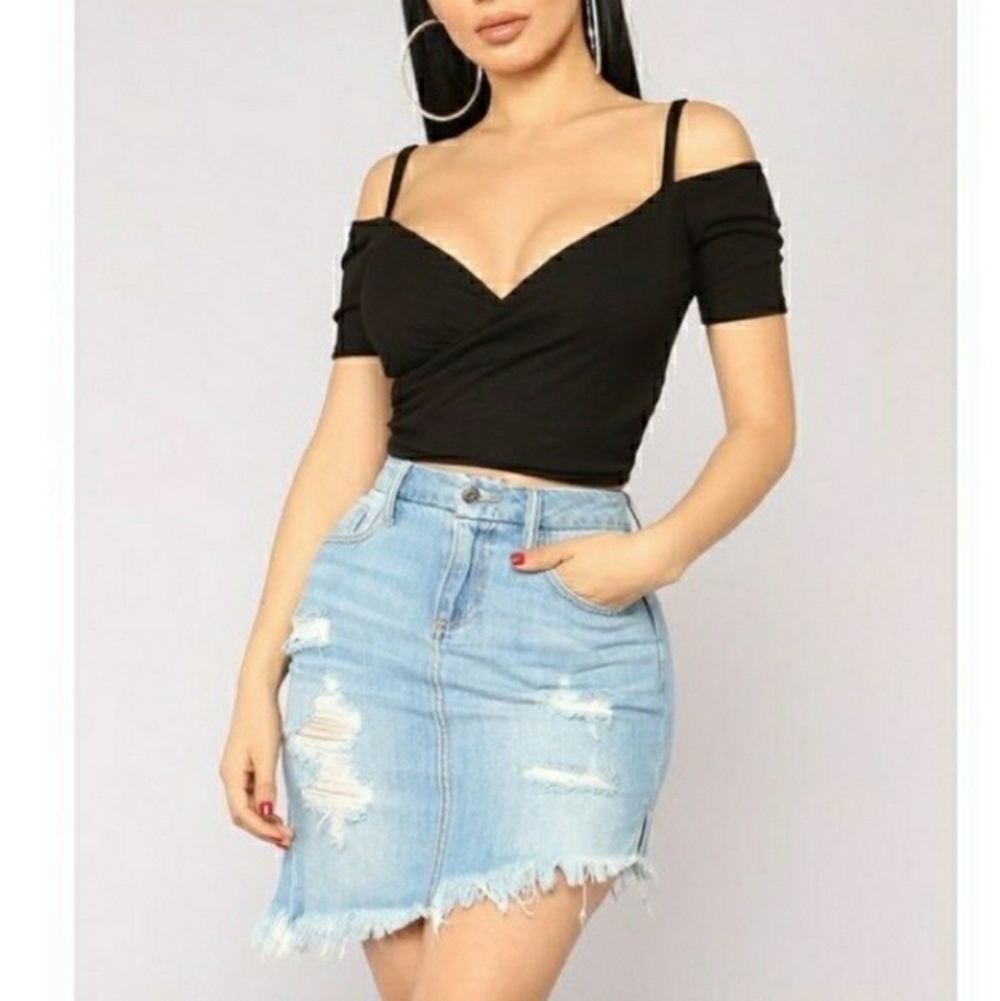 🌷 CELLO Women's Distressed Angled Cut Jean Skirt.